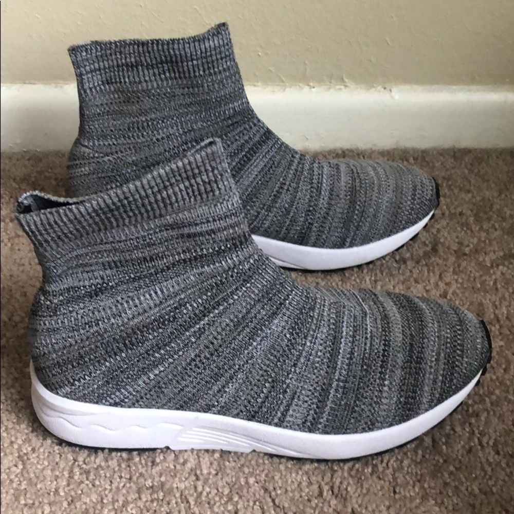 Steve Madden Tennis Shoes